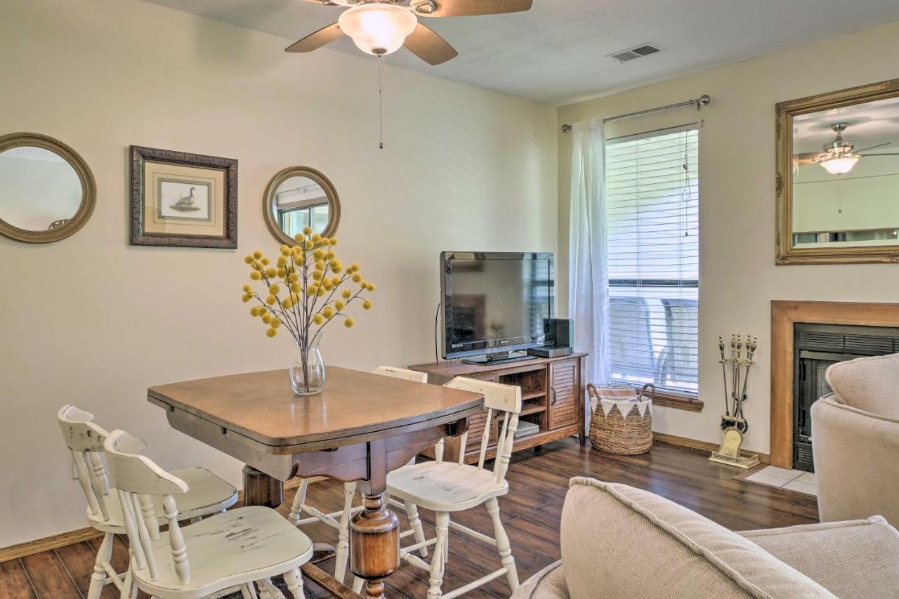 Appartement Pet-Friendly Branson Retreat With Pool And Golf Access Extérieur photo
