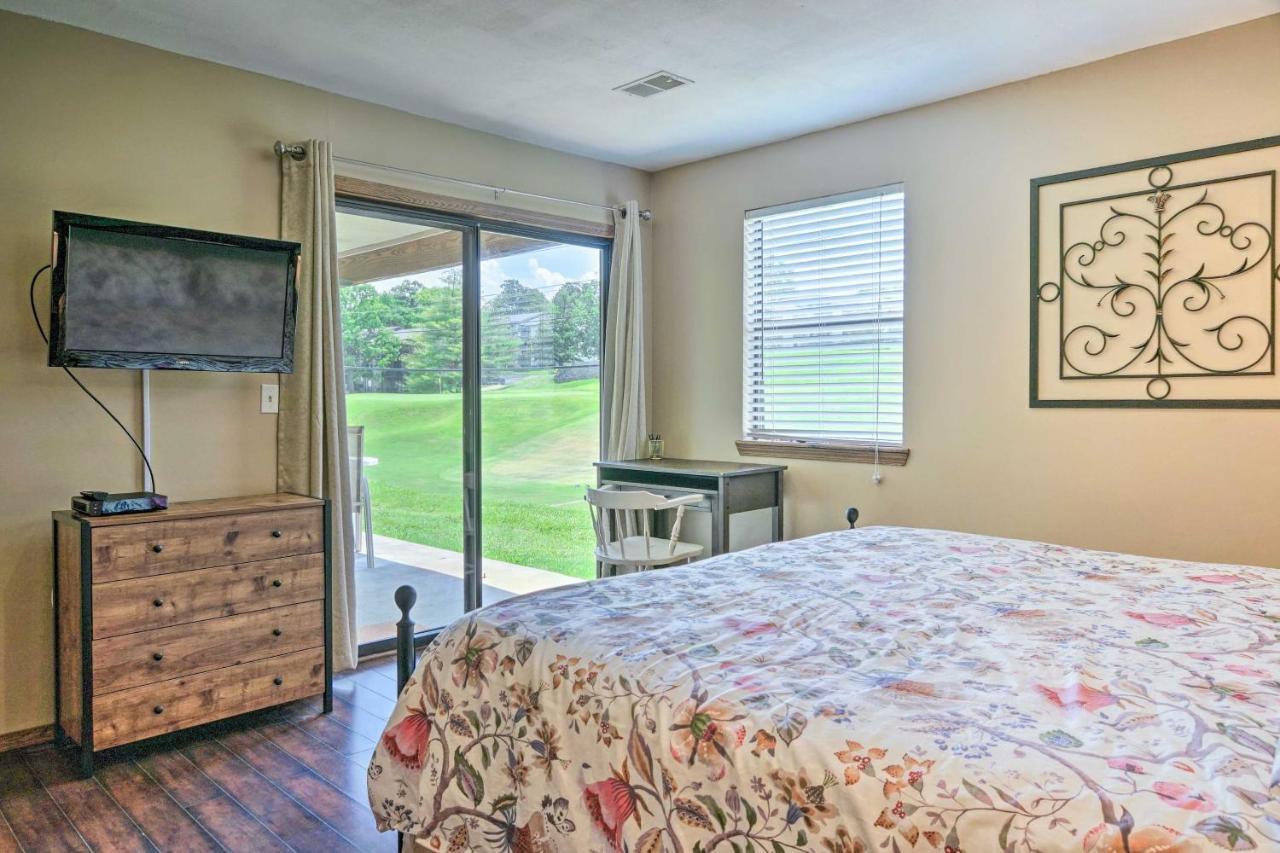 Appartement Pet-Friendly Branson Retreat With Pool And Golf Access Extérieur photo