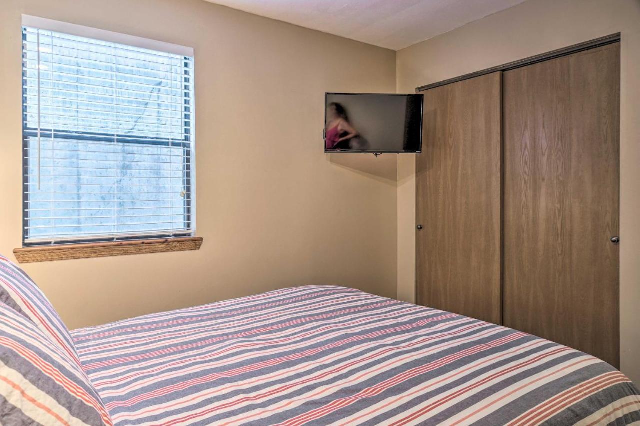 Appartement Pet-Friendly Branson Retreat With Pool And Golf Access Extérieur photo